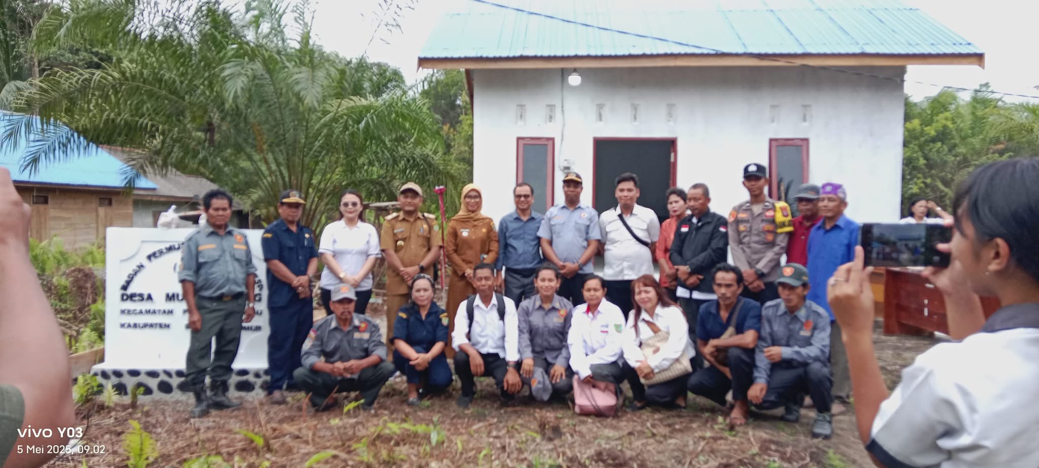 camat-pematang-karau-resmikan-gedung-bpd-di-desa-muruduyung