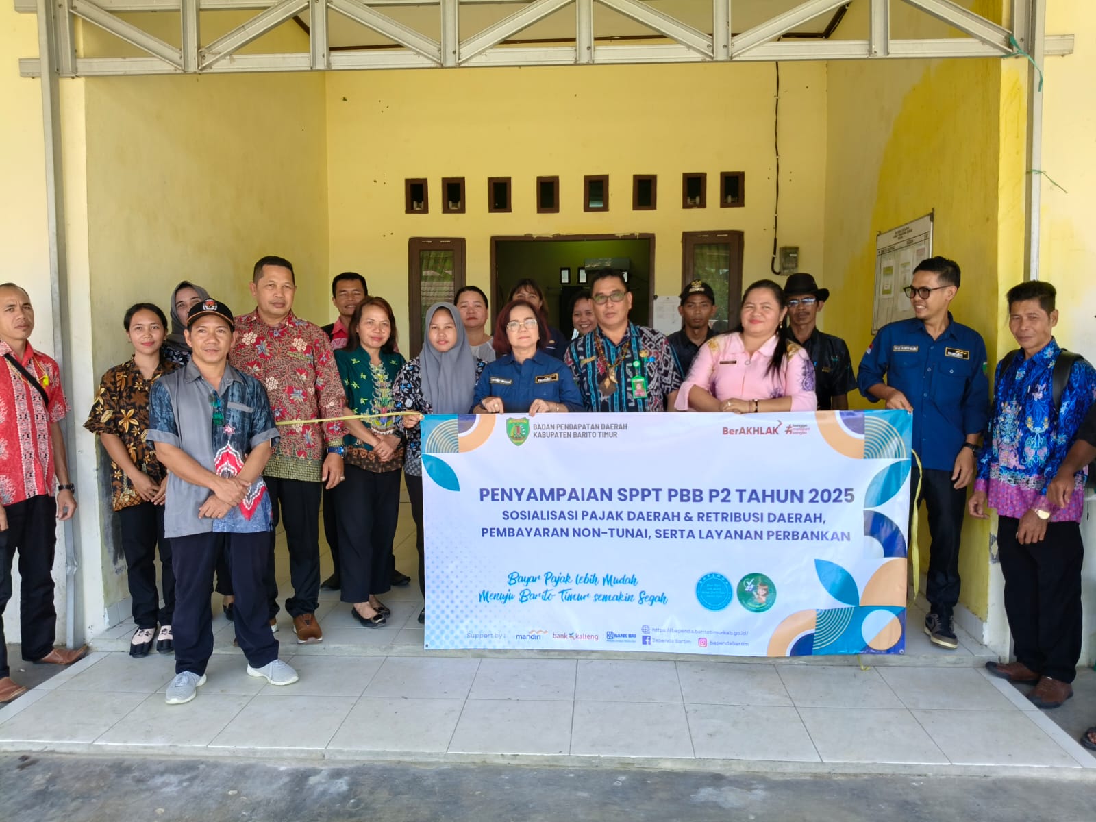 sekcam-pematang-karau-dampingi-pendistribusian-sppt-pbb-p2-tahun-2025