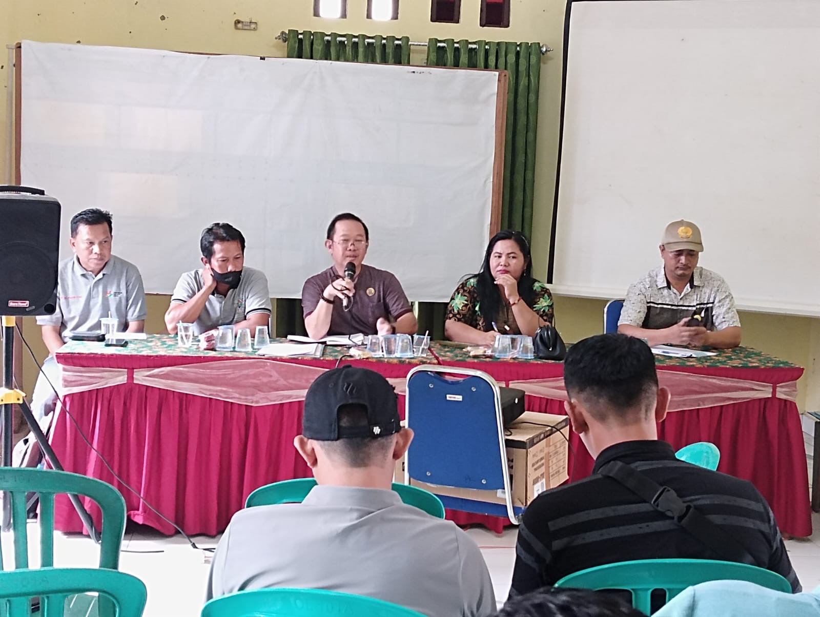 rapat-kesiapan-bumdes-dalam-pelaksanaan-kegiatan-makan-bergizi-gratis